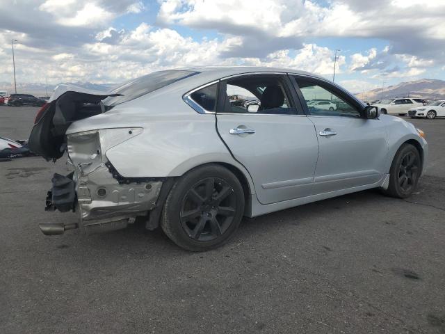 1N4AL3APXGN380587 - 2016 NISSAN ALTIMA 2.5 SILVER photo 3