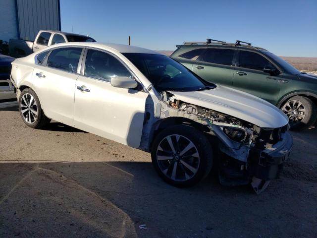 1N4AL3AP5HC476141 - 2017 NISSAN ALTIMA 2.5 WHITE photo 4