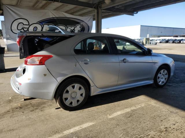 JA32X2HU6BU038012 - 2011 MITSUBISHI LANCER ES/ES SPORT ვერცხლისფერი ფოტო 3