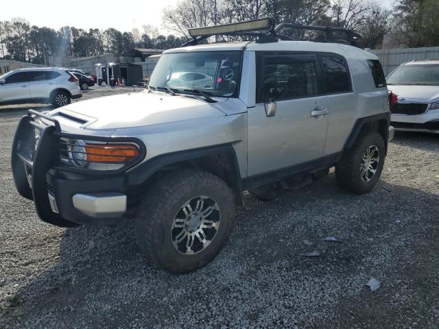 JTEBU11FX70043966 - 2007 TOYOTA FJ CRUISER SILVER photo 1