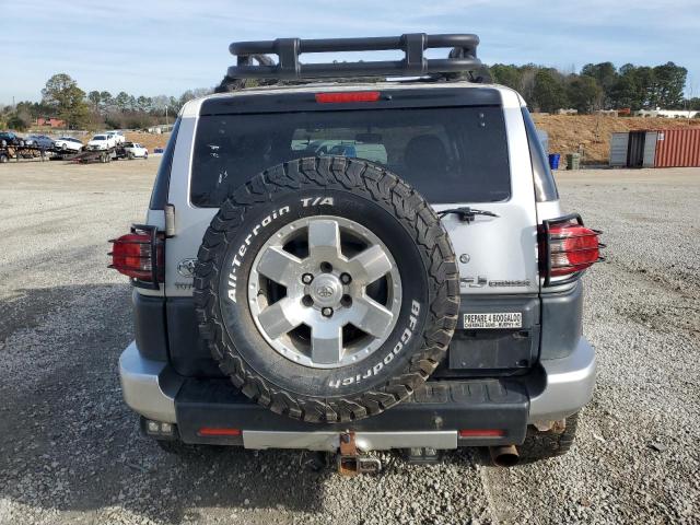 JTEBU11FX70043966 - 2007 TOYOTA FJ CRUISER SILVER photo 6