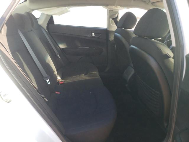 5XXGT4L39KG303511 - 2019 KIA OPTIMA LX Սպիտակ լուսանկար 10