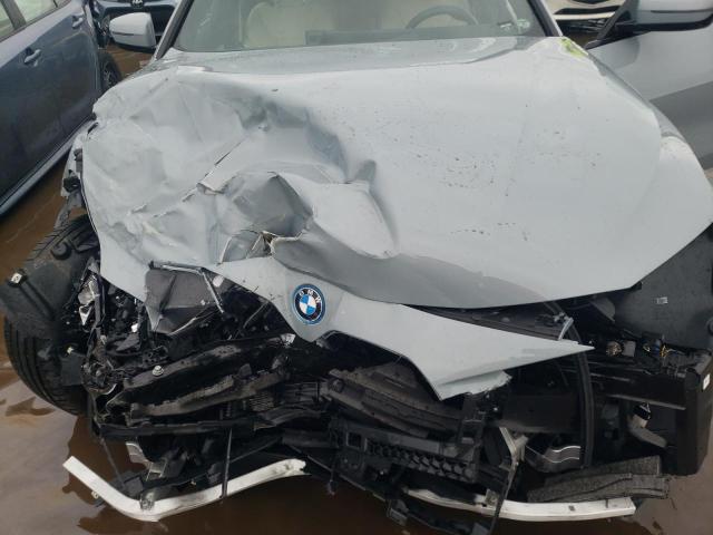 WBY73AW0XNFN15741 - 2022 BMW I4 EDRIVE4 银色 照片 11