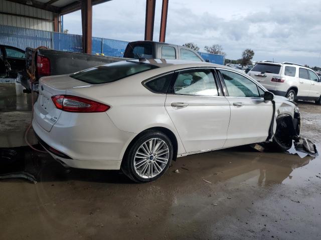 3FA6P0HD2GR311653 - 2016 FORD FUSION SE WHITE photo 3