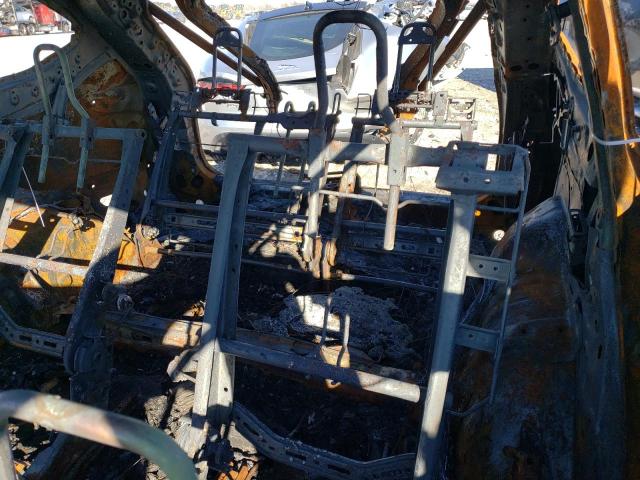 5TDGZRBH9LS009695 - 2020 TOYOTA HIGHLANDER XLE BURN photo 10