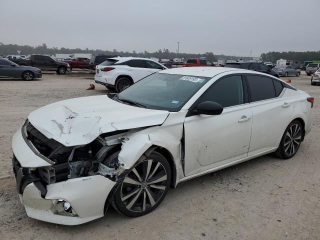 1N4BL4CV2KC179034 - 2019 NISSAN ALTIMA SR WHITE photo 1