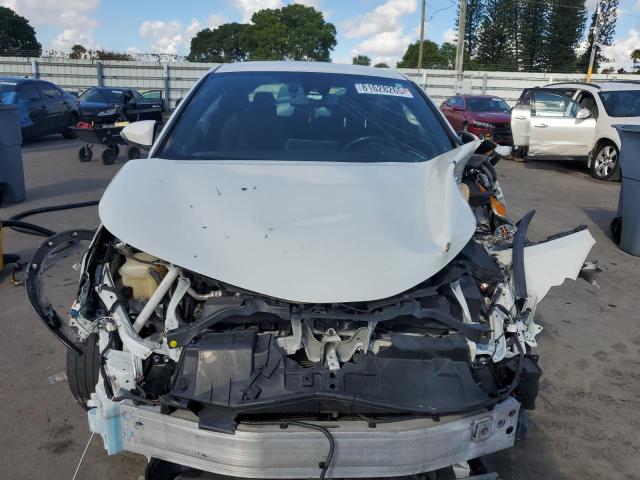 JTNKHMBX6J1007688 - 2018 TOYOTA C-HR XLE أبيض صورة 5