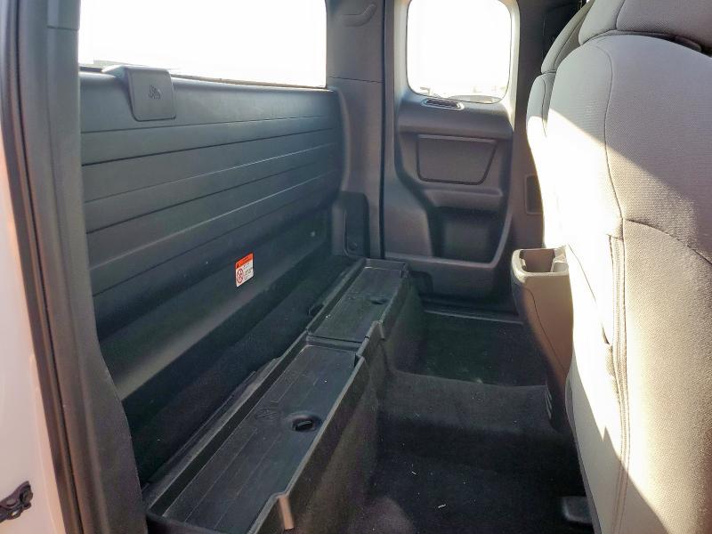 5TFRX5GN9HX083271 - 2017 TOYOTA TACOMA ACCESS CAB Weiß Foto 10