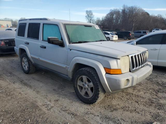 1J8HH48N36C239206 - 2006 JEEP COMMANDER SILVER photo 4