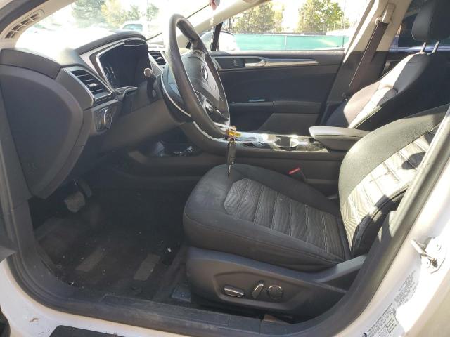 3FA6P0H75GR105172 - 2016 FORD FUSION SE WHITE photo 7