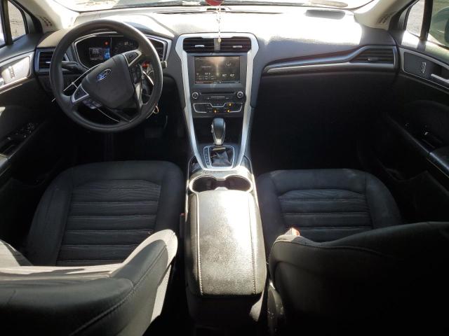 3FA6P0H75GR105172 - 2016 FORD FUSION SE WHITE photo 8