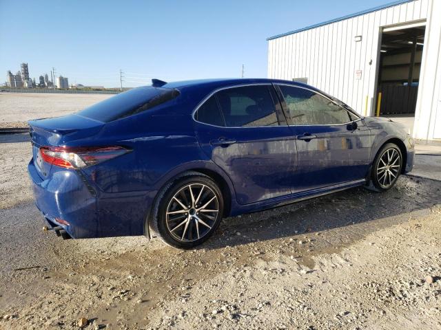 4T1T11AK7PU163937 - 2023 TOYOTA CAMRY SE NIGHT SHADE BLUE photo 3