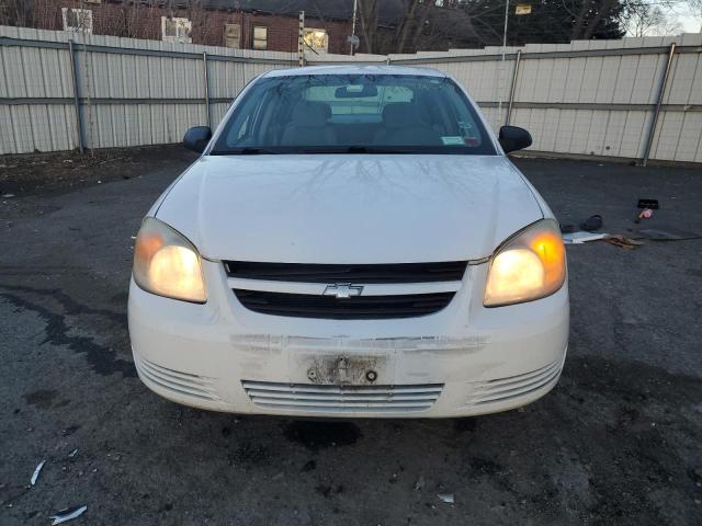 1G1AK52F557523101 - 2005 CHEVROLET COBALT WHITE photo 5