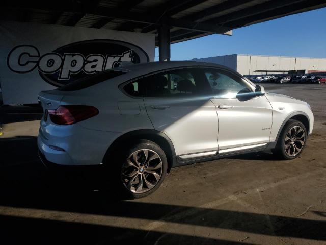 5UXXW3C58F0F89315 - 2015 BMW X4 XDRIVE28I WHITE photo 3