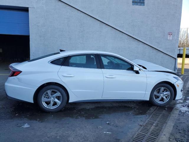 5NPEG4JA1MH085665 - 2021 HYUNDAI SONATA SE WHITE photo 3