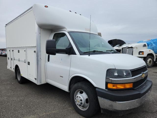 1GB3GRCG1J1292201 - 2018 CHEVROLET EXPRESS 白色 照片 4