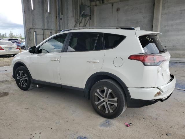 JTMZFREV8GJ090209 - 2016 TOYOTA RAV4 LE 白色 照片 2