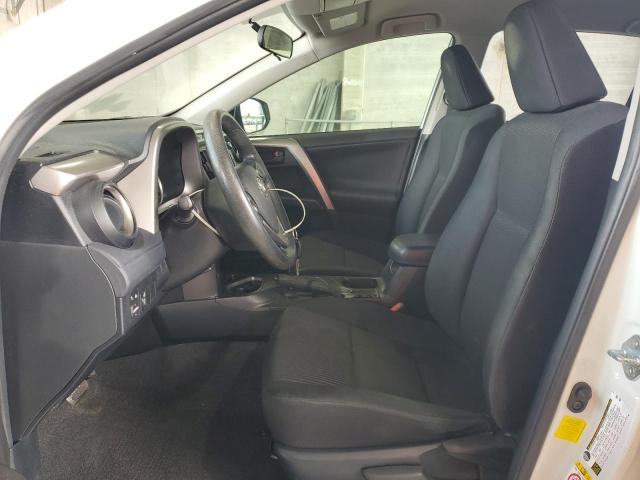 JTMZFREV8GJ090209 - 2016 TOYOTA RAV4 LE 白色 照片 7