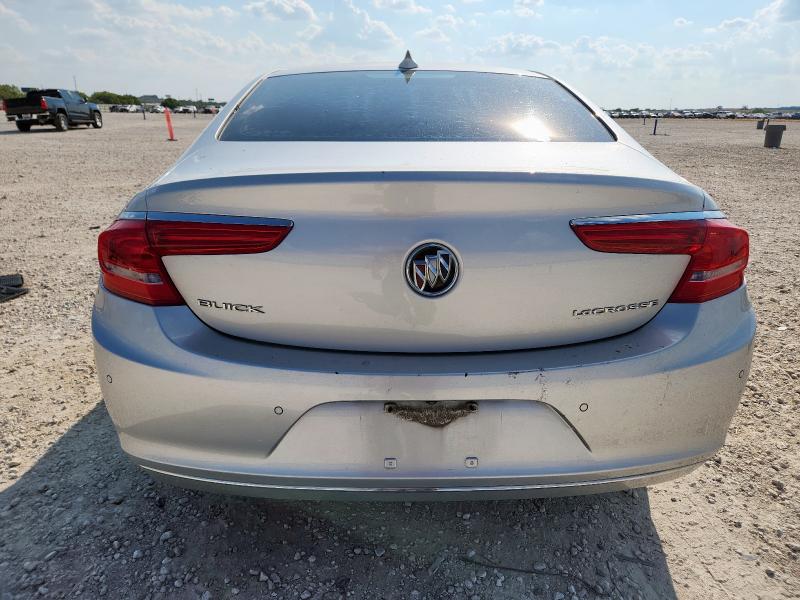 1G4ZP5SZXJU133060 - 2018 BUICK LACROSSE ESSENCE Argent photo 6