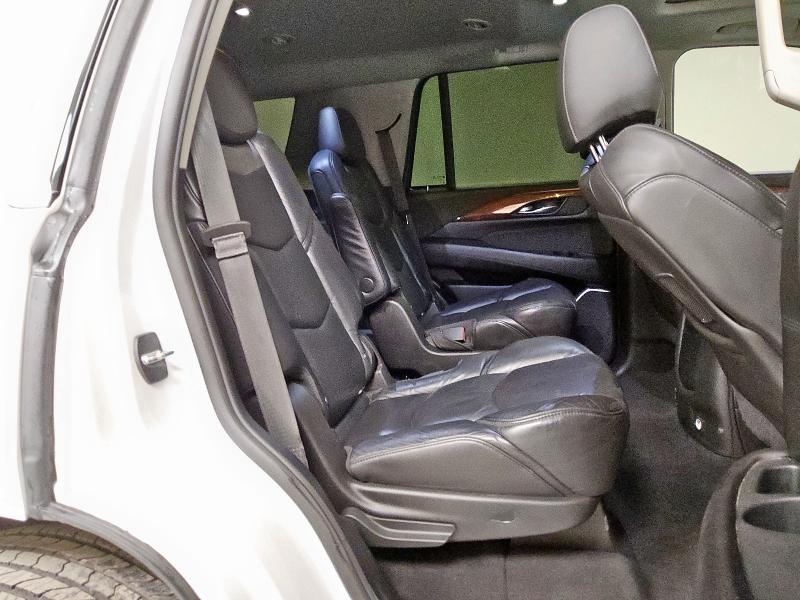1GYS4BKJ8KR204469 - 2019 CADILLAC ESCALADE LUXURY Beyaz fotoğraf 11