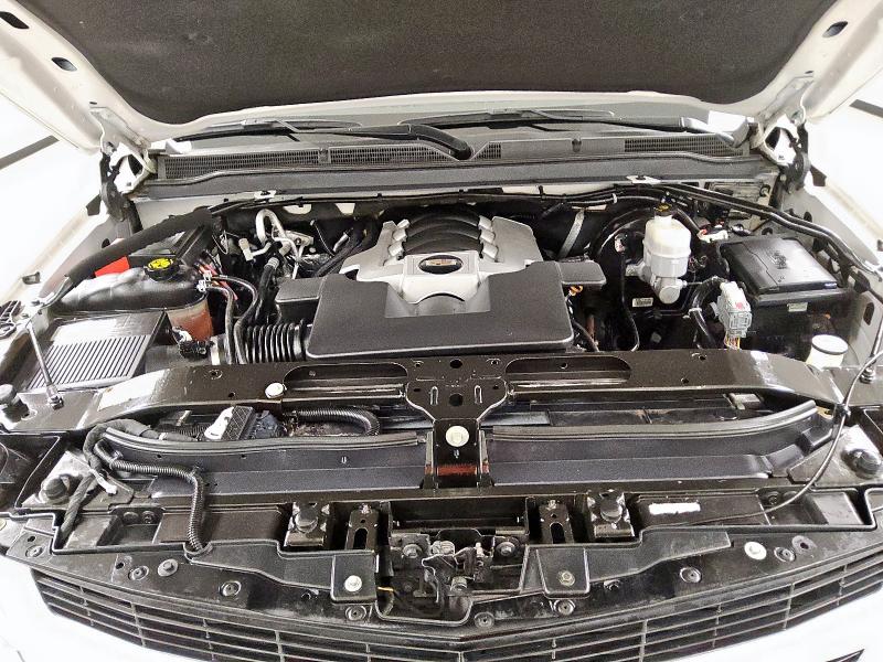 1GYS4BKJ8KR204469 - 2019 CADILLAC ESCALADE LUXURY Beyaz fotoğraf 12