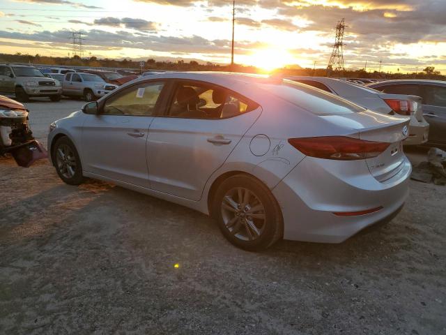 5NPD84LF7JH222167 - 2018 HYUNDAI ELANTRA SEL SILVER photo 2