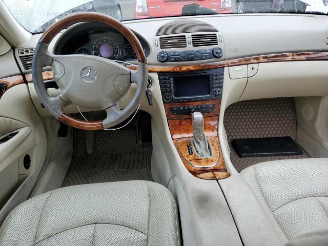 WDBUF65J54A509682 - 2004 MERCEDES-BENZ E 320 TAN photo 8