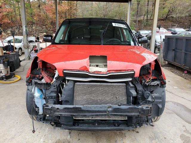 KNDJP3A56K7645662 - 2019 KIA SOUL + RED photo 5