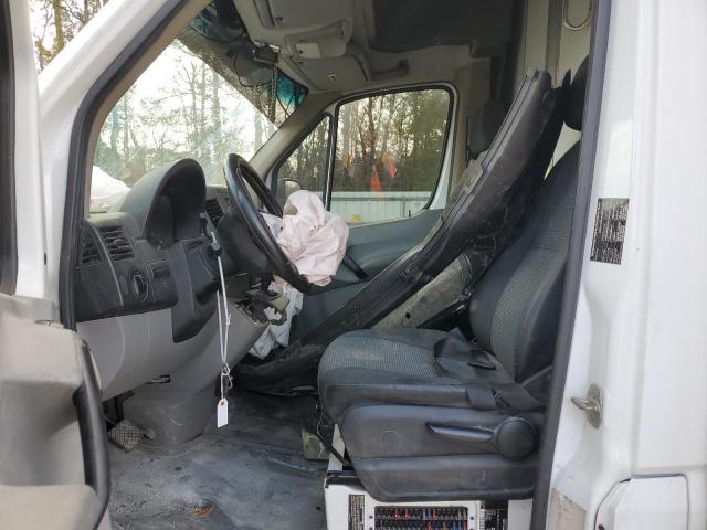 WDAPF4CC3C9502143 - 2012 MERCEDES-BENZ SPRINTER 3500 WHITE photo 7