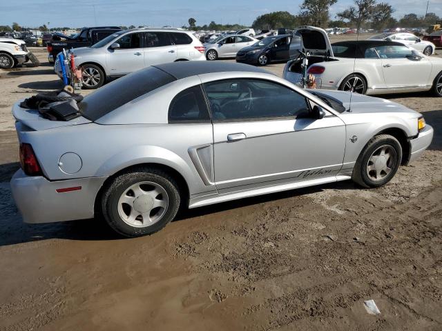 1FAFP4041XF220468 - 1999 FORD MUSTANG SILVER photo 3