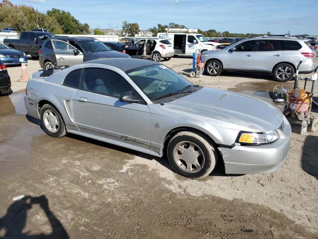 1FAFP4041XF220468 - 1999 FORD MUSTANG SILVER photo 4