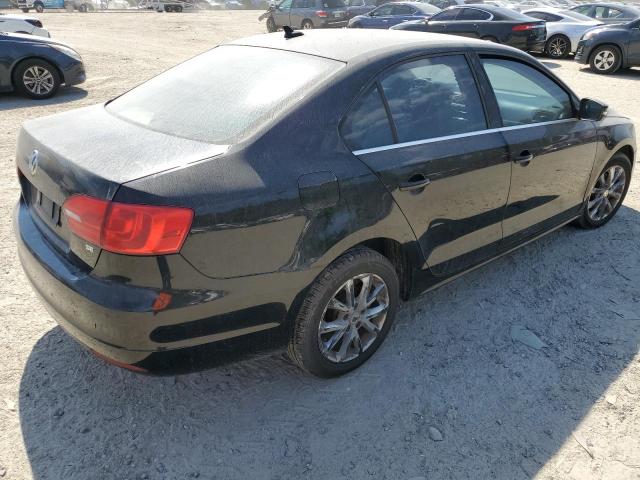 3VWD07AJXEM371105 - 2014 VOLKSWAGEN JETTA SE შავი ფოტო 3