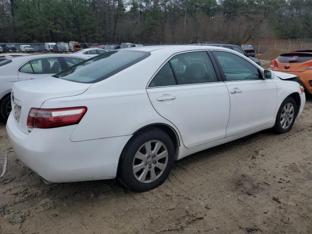 4T1BK46K27U537552 - 2007 TOYOTA CAMRY LE WHITE photo 3