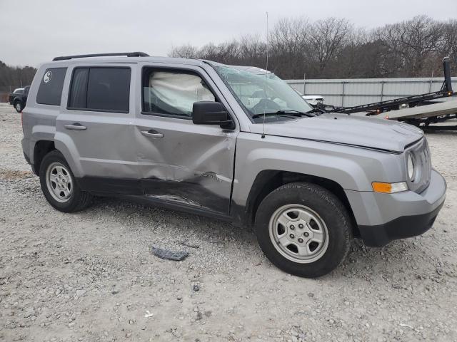 1C4NJPBB8GD584211 - 2016 JEEP PATRIOT SPORT SILVER photo 4