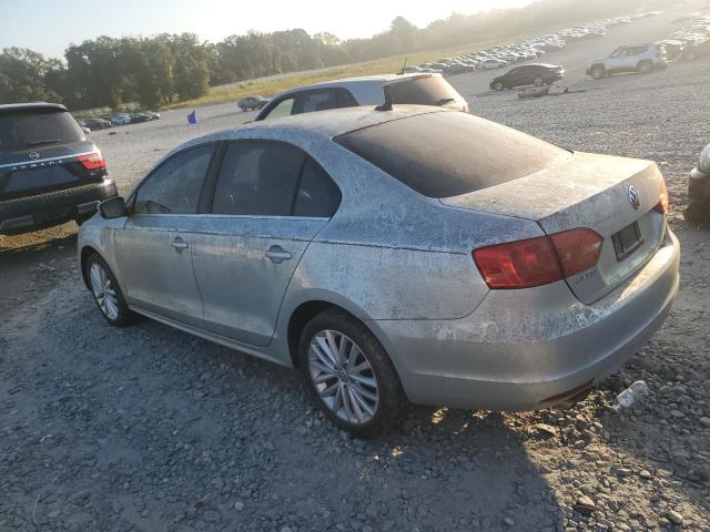 3VWLL7AJ8DM385912 - 2013 VOLKSWAGEN JETTA TDI SILVER photo 2