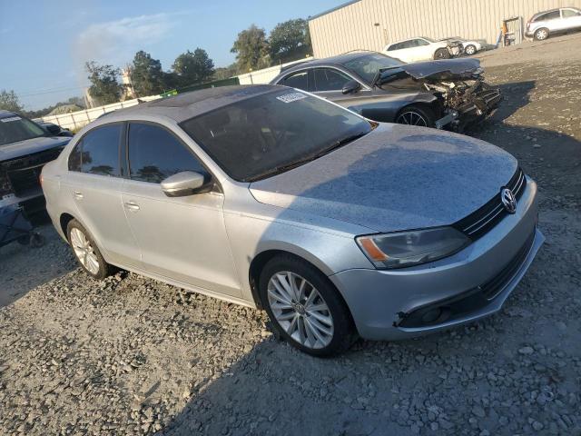 3VWLL7AJ8DM385912 - 2013 VOLKSWAGEN JETTA TDI SILVER photo 4