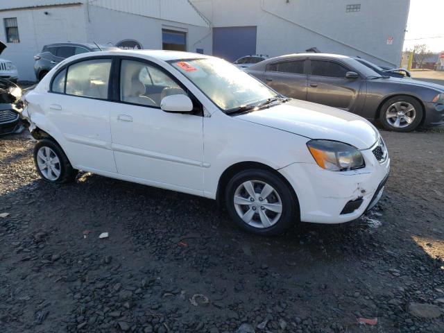 KNADH4A35B6753224 - 2011 KIA RIO BASE WHITE photo 4