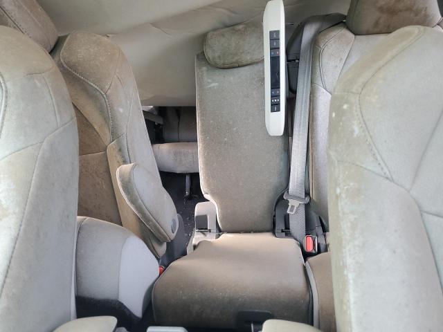 5TDYRKEC4PS171865 - 2023 TOYOTA SIENNA XLE Qara foto 10