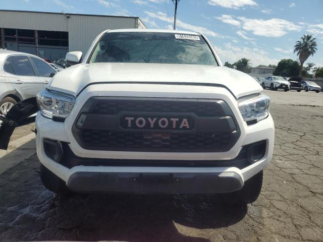 3TMCZ5AN2NM505360 - 2022 TOYOTA TACOMA DOUBLE CAB أبيض صورة 5