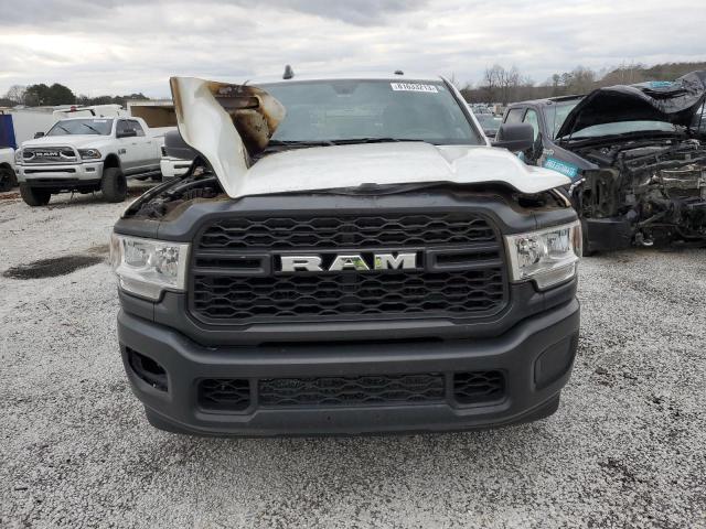 3C6UR4HJ0NG335801 - 2022 RAM 2500 TRADESMAN WHITE photo 5