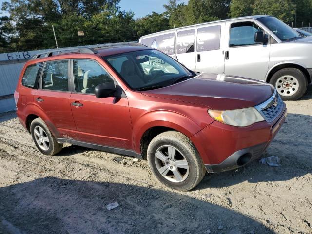 JF2SHABC9BG742391 - 2011 SUBARU FORESTER 2.5X RED photo 4