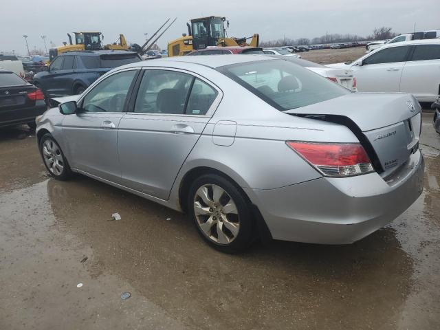 1HGCP26708A045181 - 2008 HONDA ACCORD EX SILVER photo 2