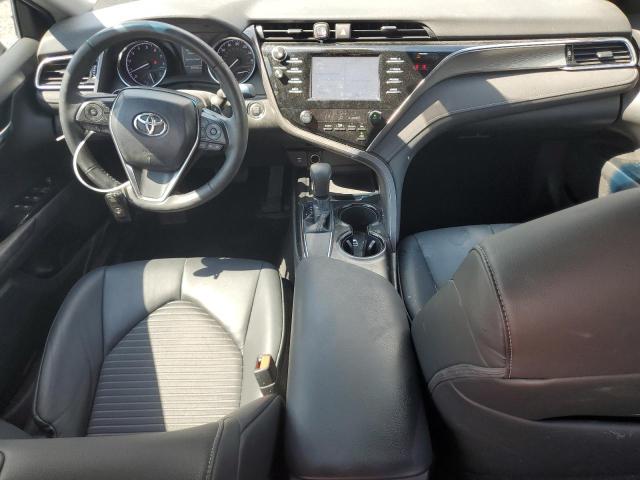 4T1B11HK9JU673019 - 2018 TOYOTA CAMRY L 青色 照片 8