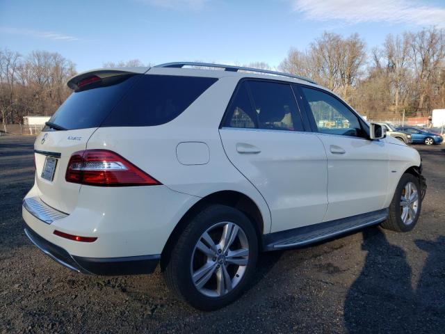 4JGDA5HB9CA016628 - 2012 MERCEDES-BENZ ML 350 4MATIC WHITE photo 3