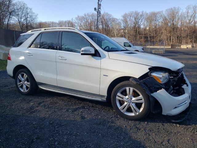 4JGDA5HB9CA016628 - 2012 MERCEDES-BENZ ML 350 4MATIC WHITE photo 4
