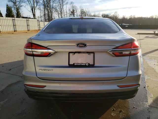 3FA6P0H72LR129424 - 2020 FORD FUSION SE SILVER photo 6