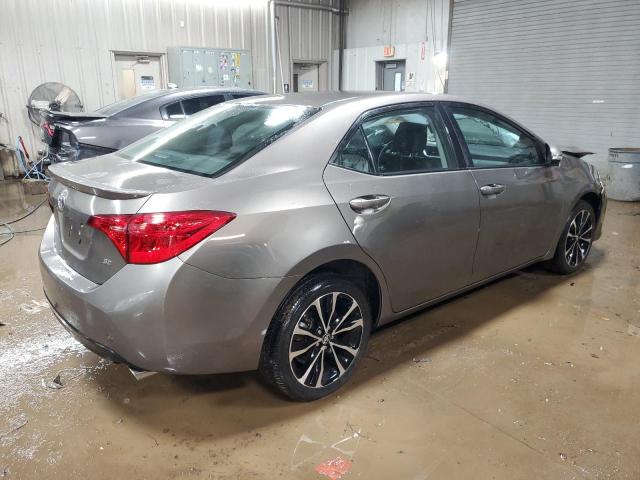 2T1BURHE8JC056115 - 2018 TOYOTA COROLLA L GRAY photo 3