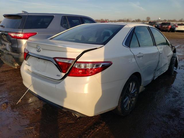 4T1BF1FKXFU020551 - 2015 TOYOTA CAMRY LE WHITE photo 3