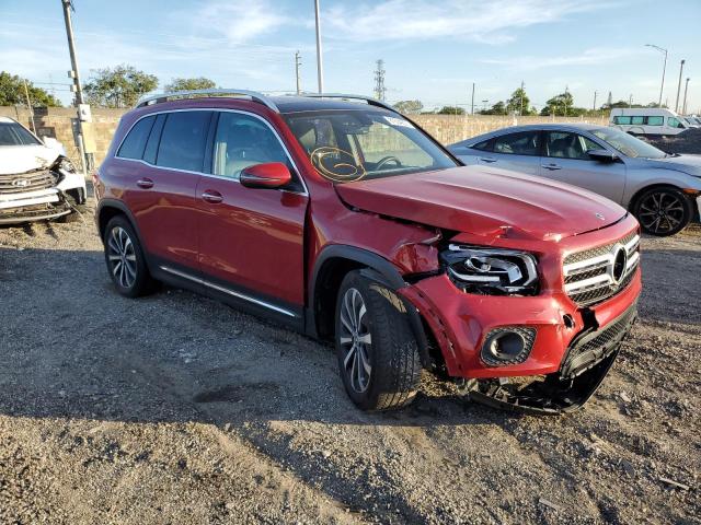 W1N4M4GBXPW275234 - 2023 MERCEDES-BENZ GLB 250 RED photo 4