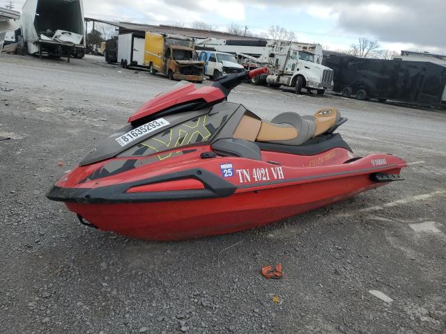 USYAMA1275112 - 2022 YAMAHA WAVERUNNER RED photo 2